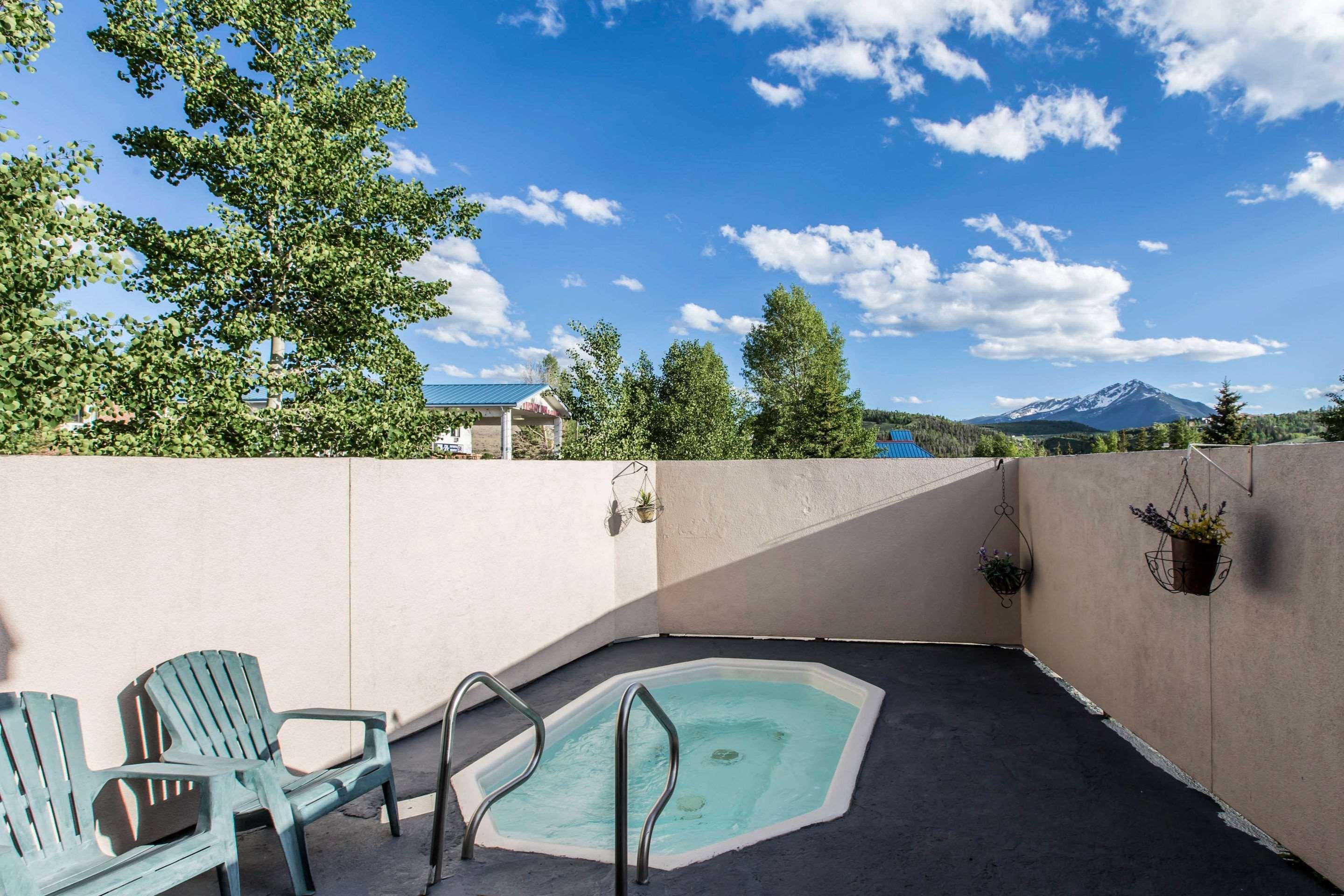 Quality Inn And Suites Silverthorne - Copper Mountain Extérieur photo